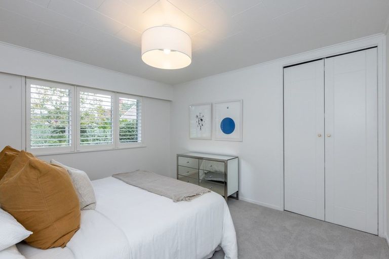 Photo of property in 42 Iona Road, Havelock North, 4130