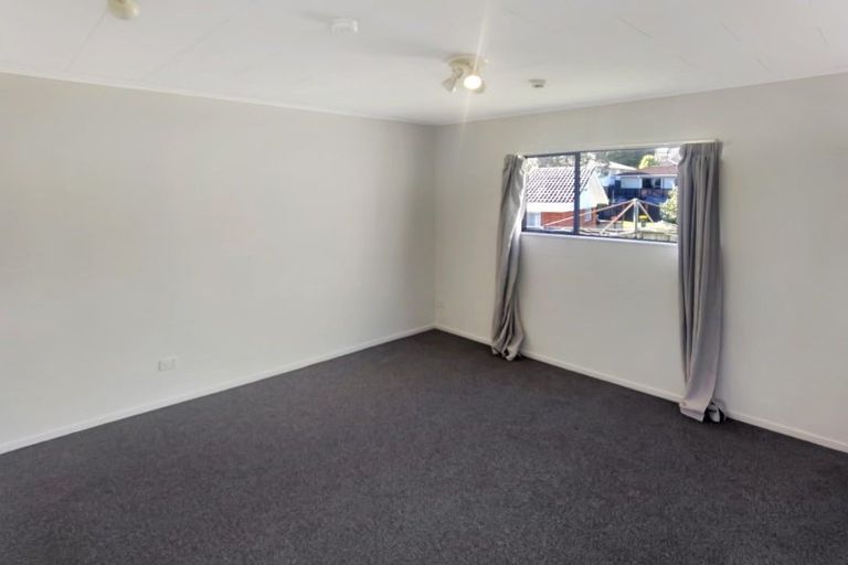 Photo of property in 6 Ervine Place, Bucklands Beach, Auckland, 2014