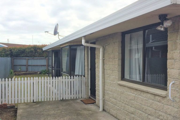 Photo of property in 2/26 Strickland Street, Sydenham, Christchurch, 8023