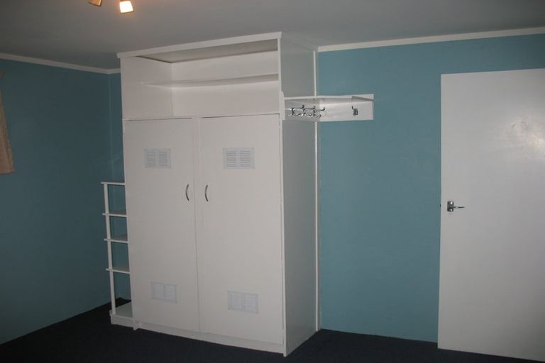 Photo of property in 12 Cheshire Street, Wilton, Wellington, 6012