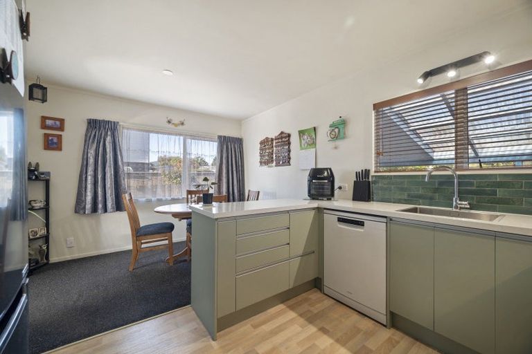 Photo of property in 7a Ward Place, Richmond Heights, Taupo, 3330