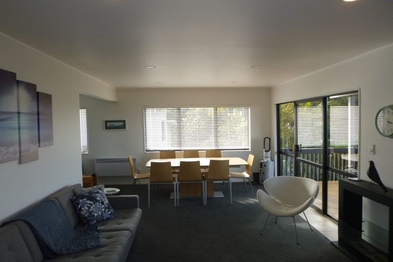 Photo of property in 31 Waimana Avenue, Northcote Point, Auckland, 0627