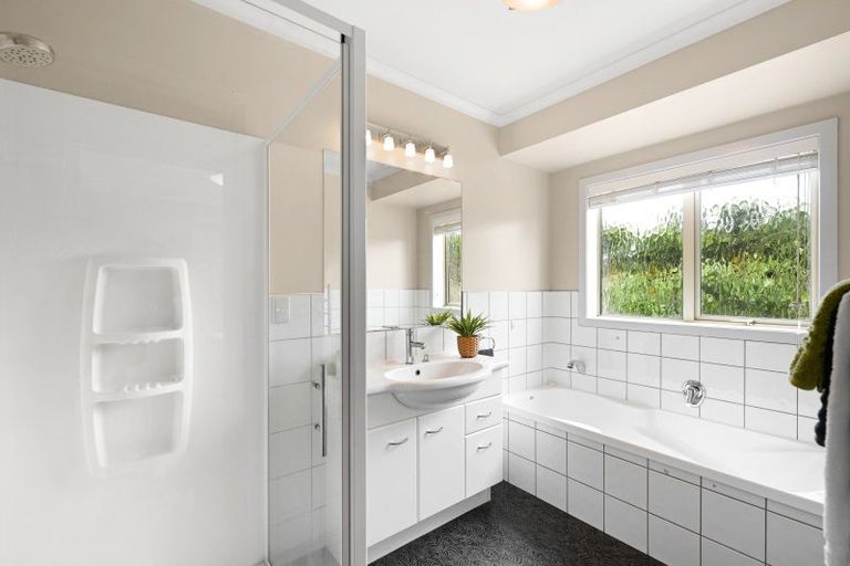 Photo of property in 93 Highbrook Way, Whatawhata, Hamilton, 3289