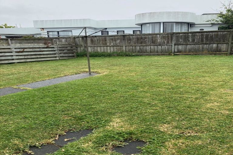 Photo of property in 2/3 Stanley Avenue, Milford, Auckland, 0620