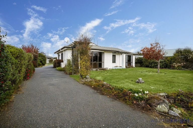 Photo of property in 5 Devon Crescent, Darfield, 7510