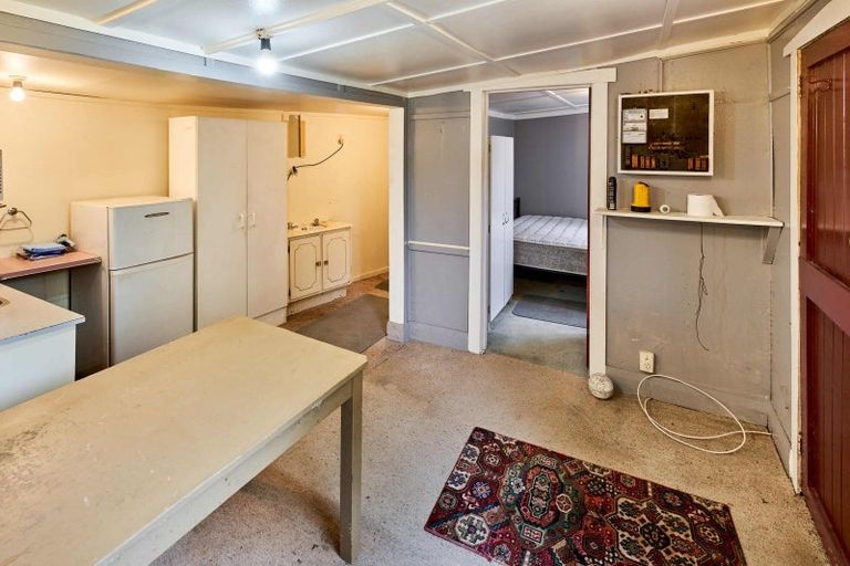 Photo of property in 12 Avian Road, Blue Mountains, Upper Hutt, 5371