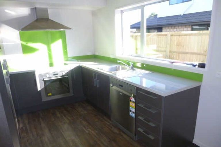 Photo of property in 3/49 Maxwell Street, Riccarton, Christchurch, 8041