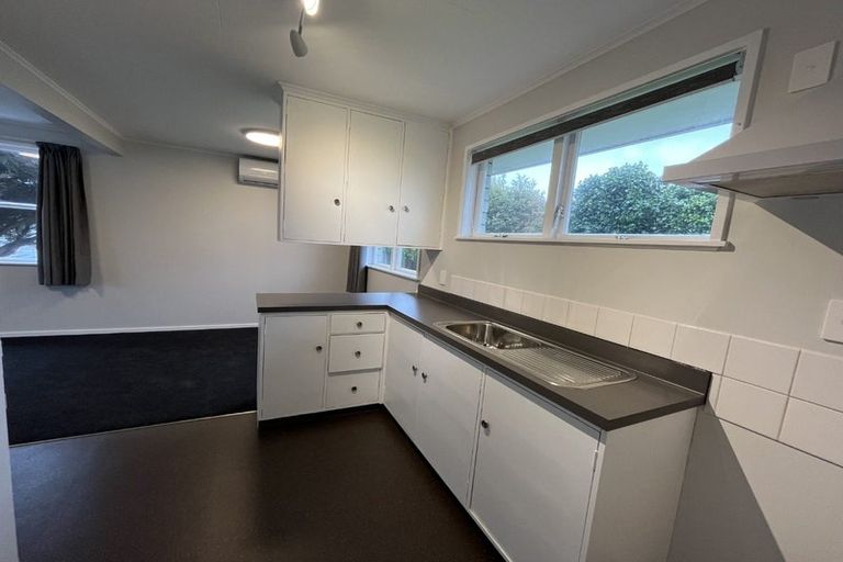 Photo of property in 6b Greenwood Place, Paraparaumu, 5032