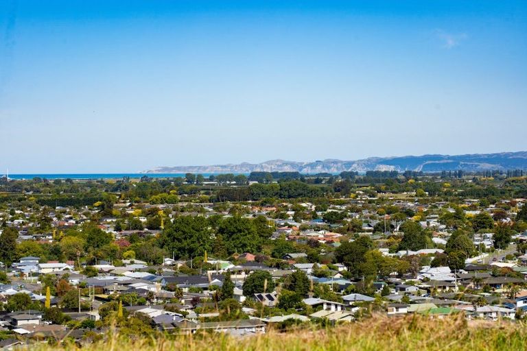 Photo of property in 14 Ridgeway Terrace, Taradale, Napier, 4112