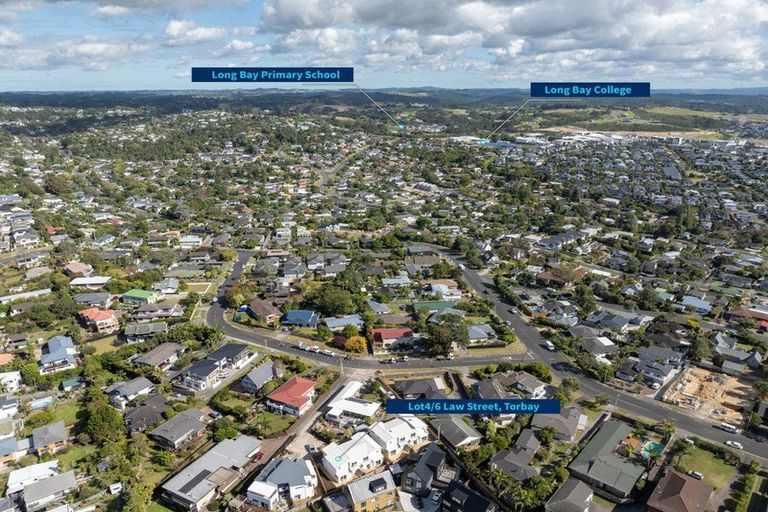 Photo of property in 6d Law Street, Torbay, Auckland, 0630
