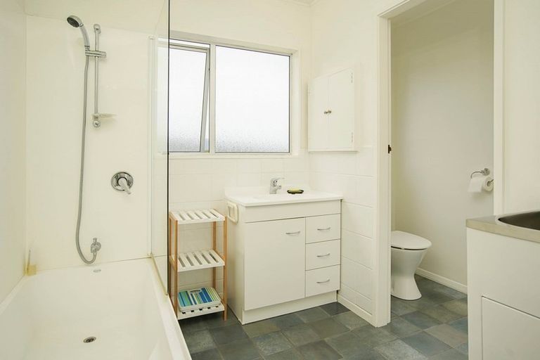 Photo of property in 1/143 Parkers Road, Tahunanui, Nelson, 7011