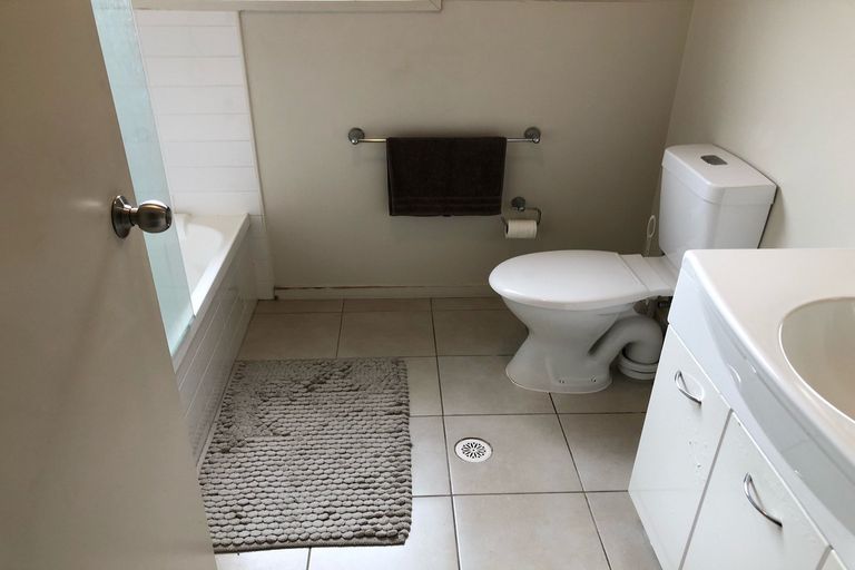 Photo of property in 16/94 Glengarry Road, Glen Eden, Auckland, 0602