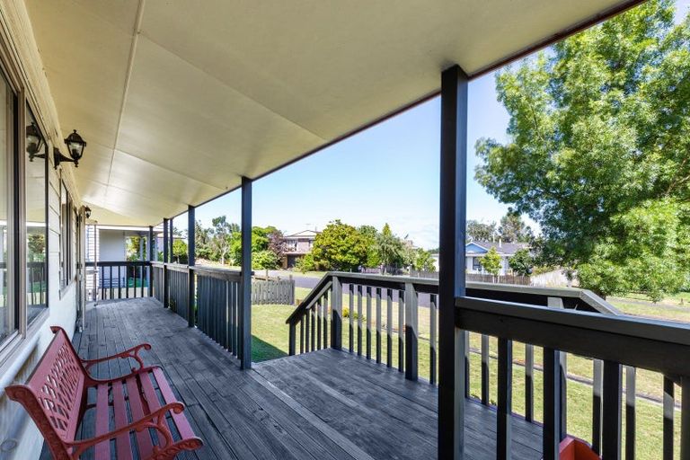 Photo of property in 32 Grace Crescent, Richmond Heights, Taupo, 3330