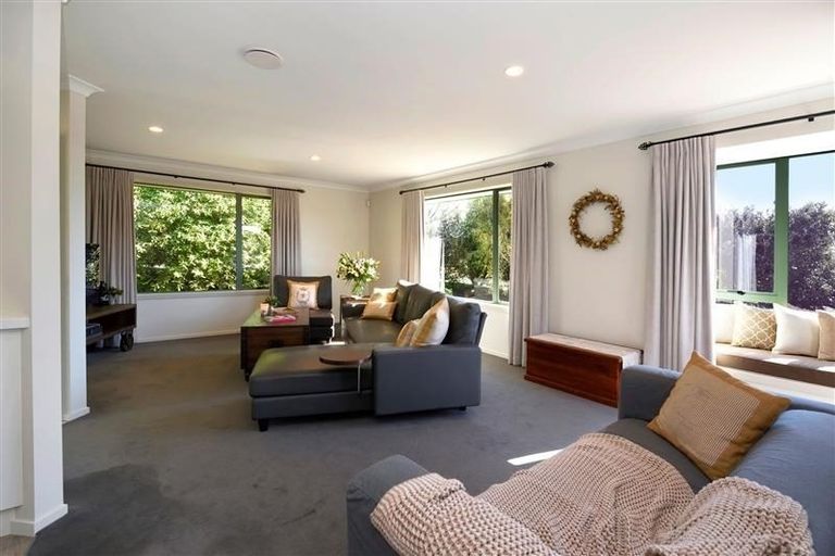 Photo of property in 21 Ngawhatu Road, Stoke, Nelson, 7011