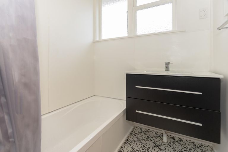 Photo of property in 75 Tyne Street, South Hill, Oamaru, 9400