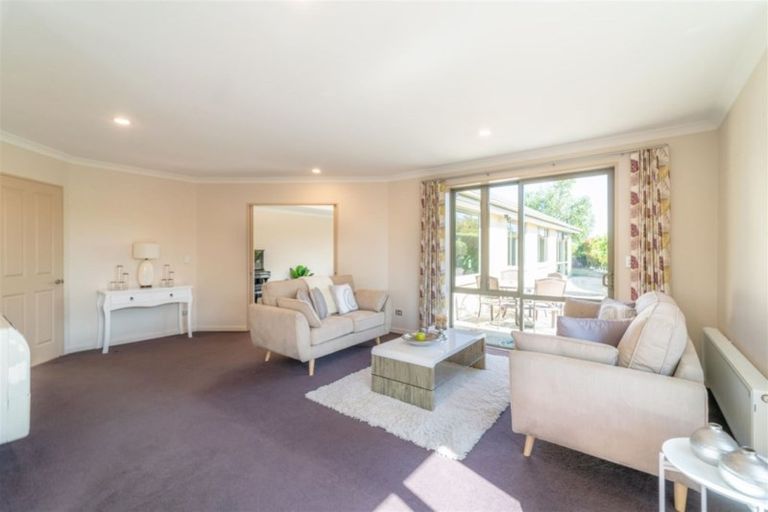 Photo of property in 39 Coppinger Terrace, Aidanfield, Christchurch, 8025