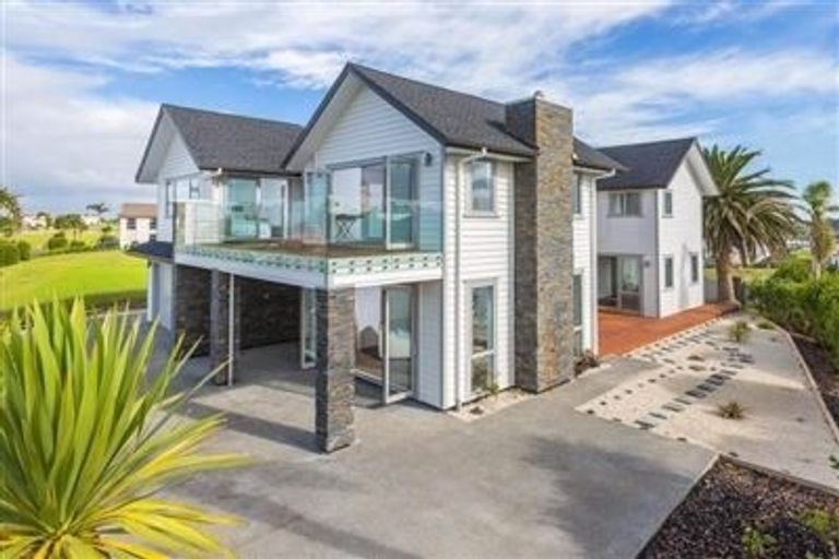 Photo of property in 2 Palm View Terrace, Gulf Harbour, Whangaparaoa, 0930
