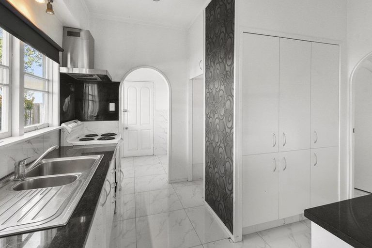 Photo of property in 6 Lipscombe Avenue, Papatoetoe, Auckland, 2025