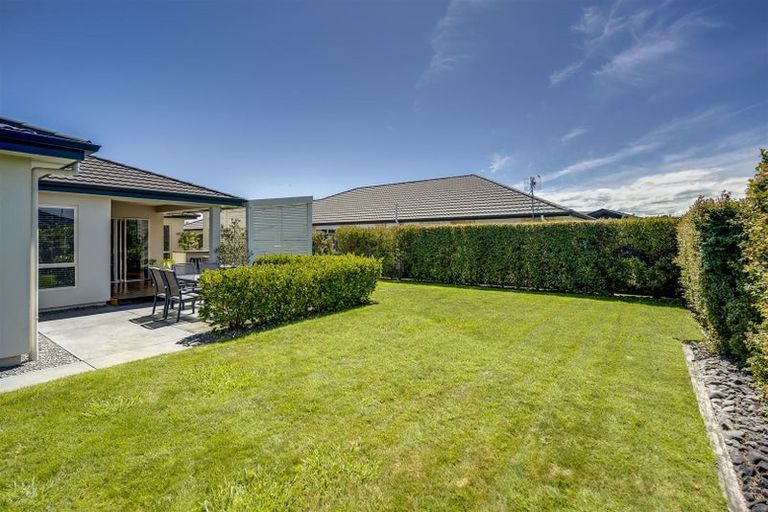 Photo of property in 14 Haast Place, Poraiti, Napier, 4112