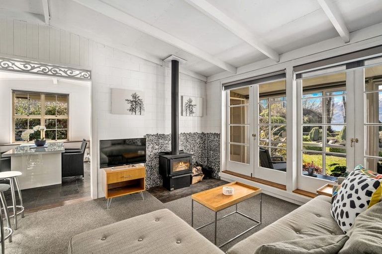 Photo of property in 180 Kent Street, Kingston, Athol, 9793