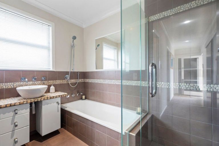 Photo of property in 401 Otumoetai Road, Otumoetai, Tauranga, 3110