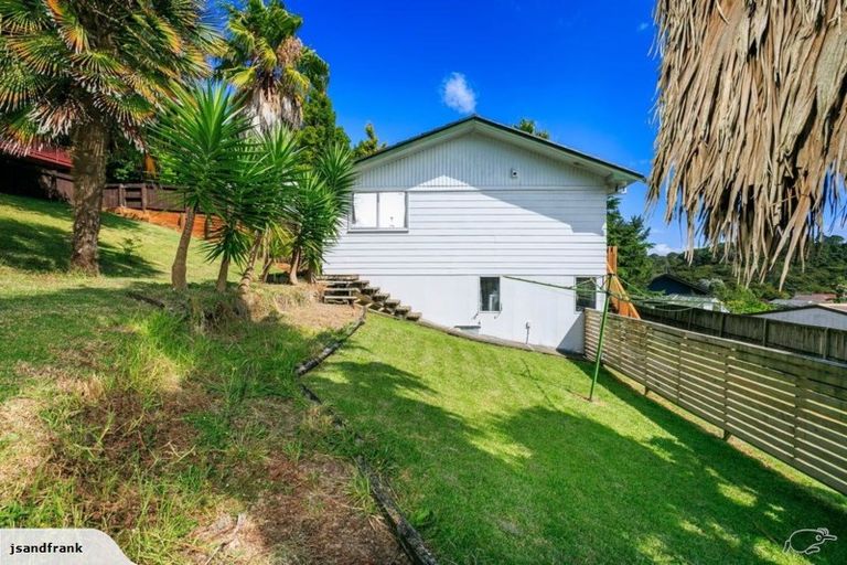 Photo of property in 51 Manuka Road, Bayview, Auckland, 0629
