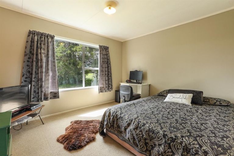 Photo of property in 30 Rewarewa Street, Owhata, Rotorua, 3010