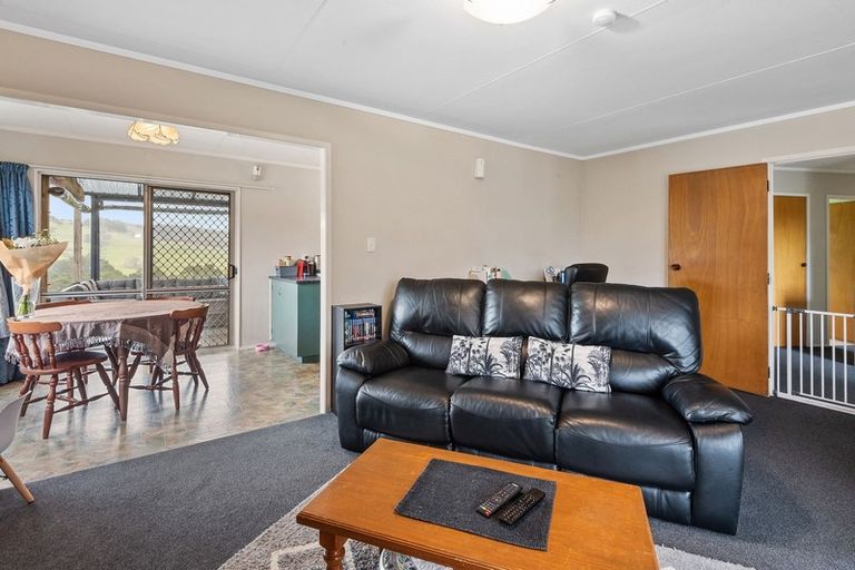 Photo of property in 22 Escalona Street, Te Kamo, Whangarei, 0112