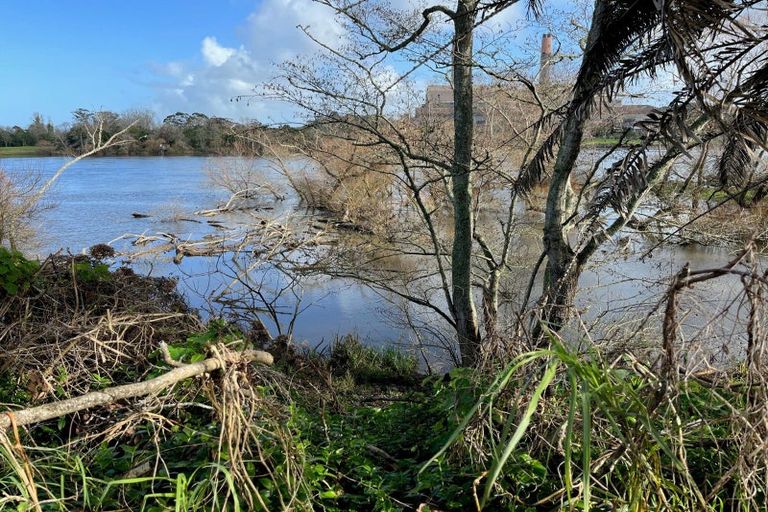 Photo of property in 200 Great South Road, Huntly, 3700