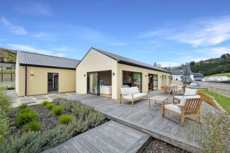 Photo of property in 6 Carex Rise, Cracroft, Christchurch, 8022