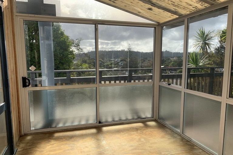 Photo of property in 40 Oruamo Place, Beach Haven, Auckland, 0626