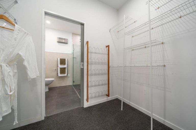 Photo of property in 45a Kirton Drive, Riverstone Terraces, Upper Hutt, 5018