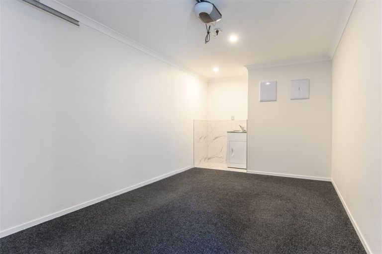 Photo of property in 166b Ennis Avenue, Pakuranga Heights, Auckland, 2010