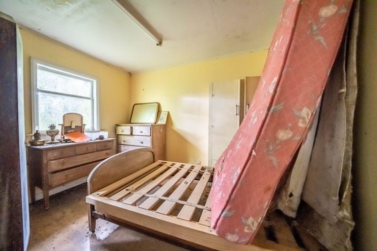 Photo of property in 220 Blue Mountains Road, Blue Mountains, Upper Hutt, 5371