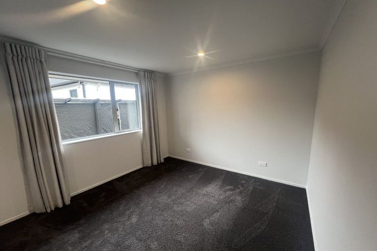 Photo of property in 10 Calder Street, Marshland, Christchurch, 8083