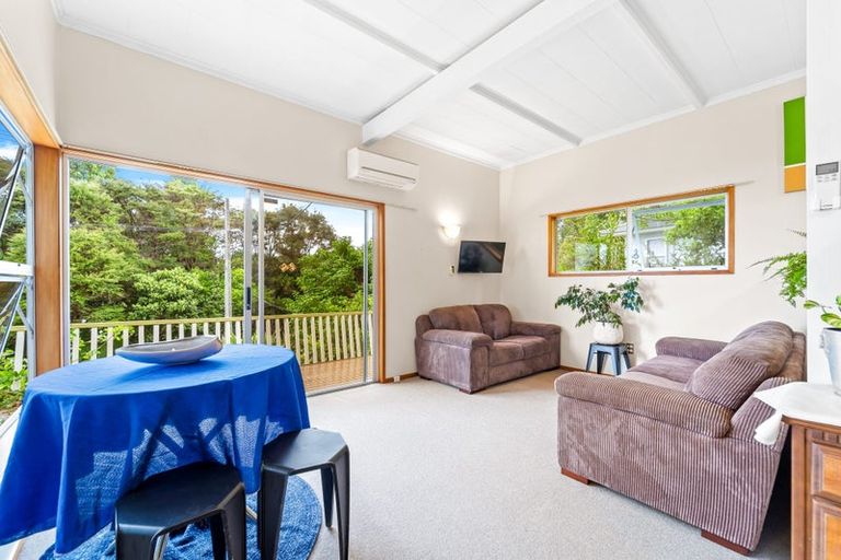 Photo of property in 19 Clinton Road, Tawharanui Peninsula, Warkworth, 0986