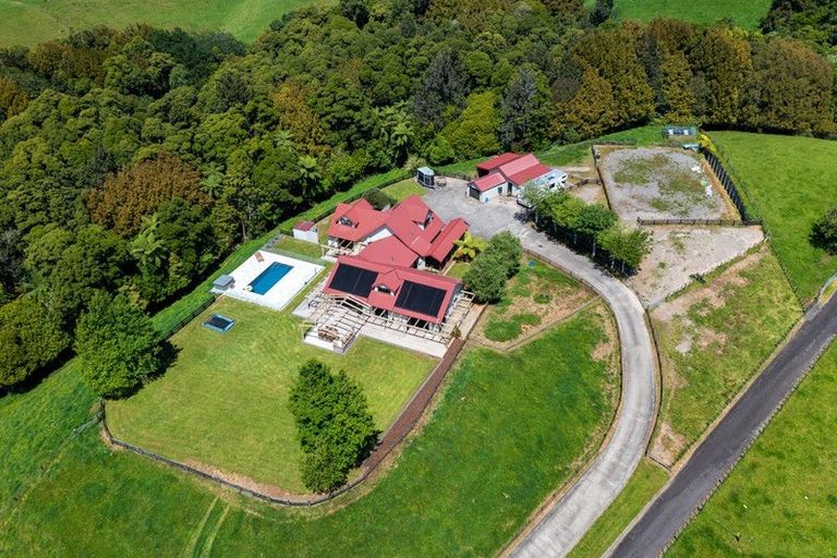 Photo of property in 390a Tukapa Street, Hurdon, New Plymouth, 4310