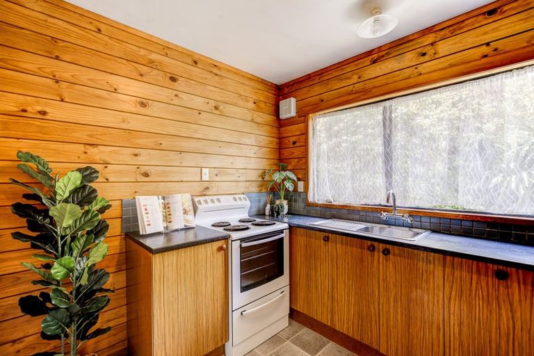 Photo of property in 15 Oakley Avenue, Claudelands, Hamilton, 3214