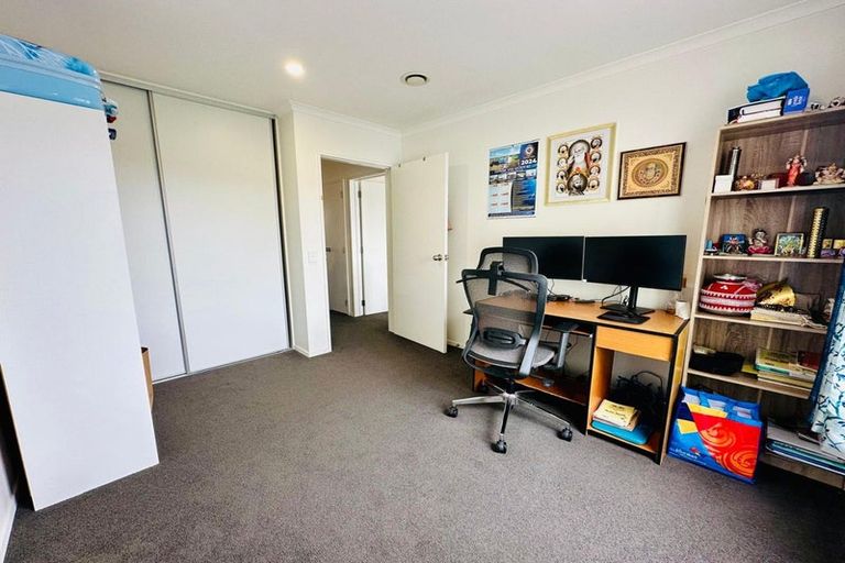 Photo of property in 10 Huke Lane, Takanini, 2112