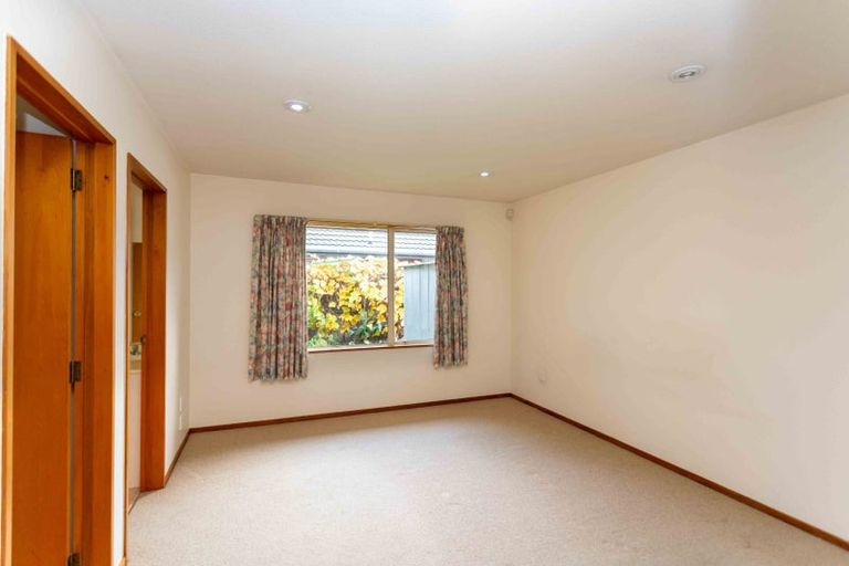 Photo of property in 1/3 Lantern Lane, Halswell, Christchurch, 8025