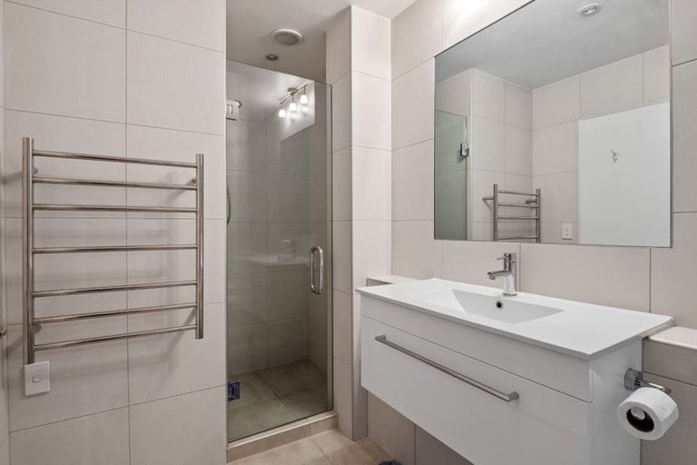 Photo of property in 5/17 Robertson Street, Frankton, Queenstown, 9300