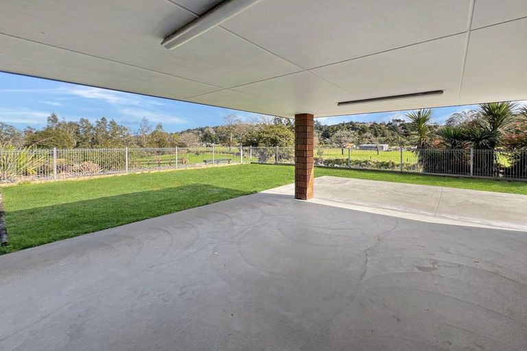 Photo of property in 5 Waikaraka Road, Tamaterau, Whangarei, 0174
