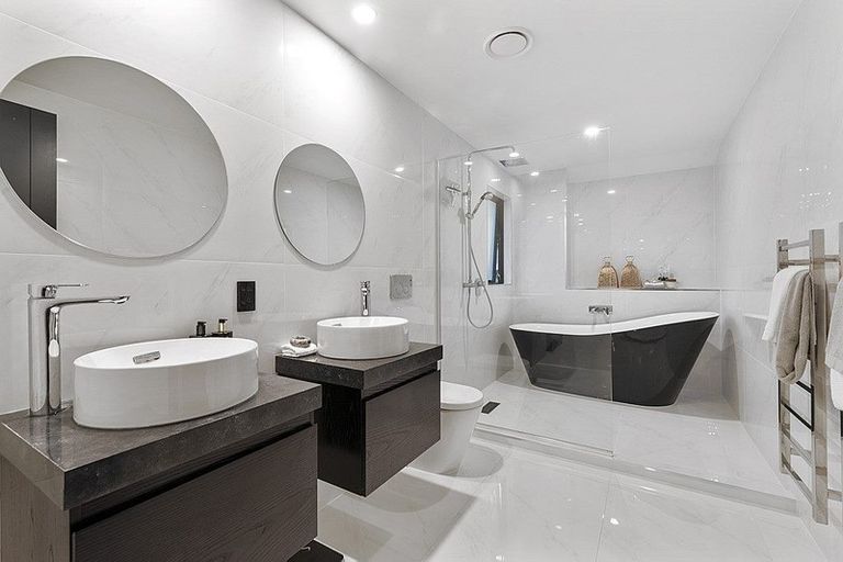 Photo of property in 34a Saltburn Road, Milford, Auckland, 0620