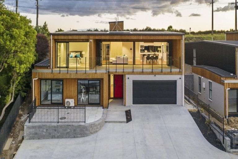 Photo of property in 5 Boutique Way, Orewa, 0931