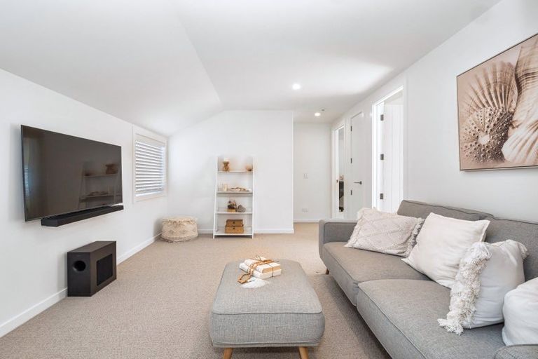 Photo of property in 10 Oceania Sands Way, Papamoa Beach, Papamoa, 3118