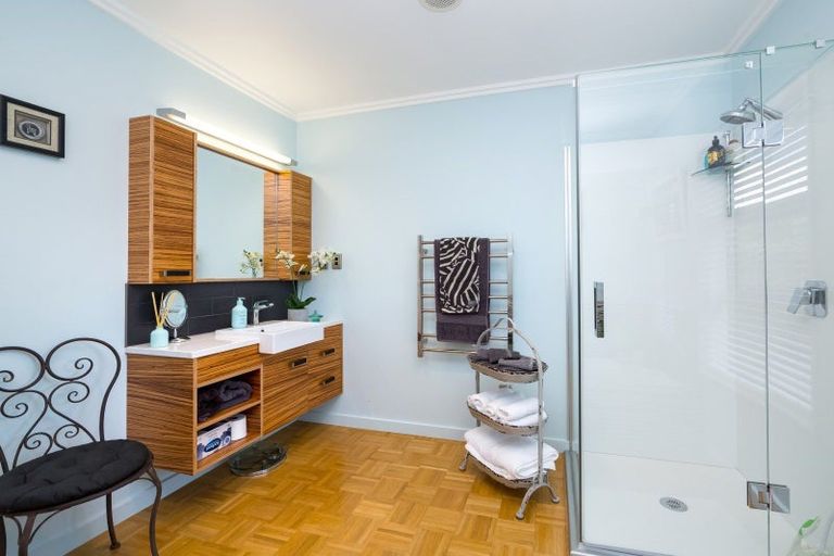 Photo of property in 37 Reading Street, Greytown, 5712