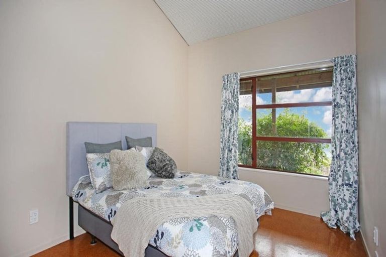 Photo of property in 392 Hillview Road, Bombay, 2675