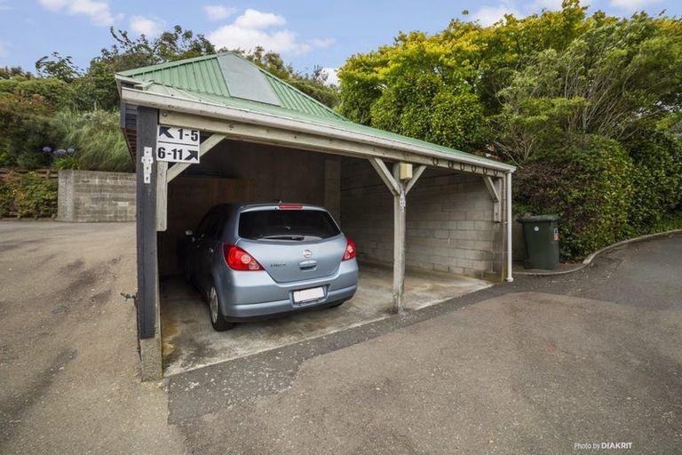 Photo of property in The Triangle, 5/33 Halswater Drive, Churton Park, Wellington, 6037