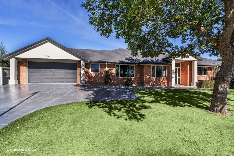 Photo of property in 3 Othello Drive, Rolleston, 7614