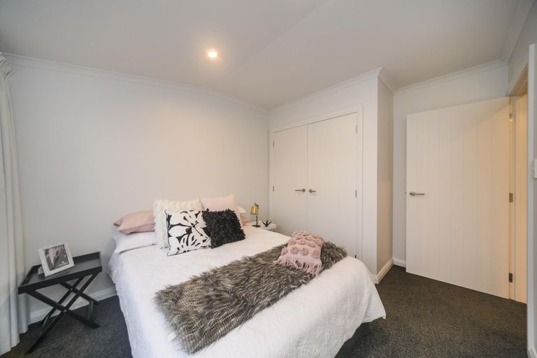 Photo of property in 29a Raglan Avenue, Cloverlea, Palmerston North, 4412